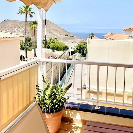 Con Piscina A 7 Min Da Cristianos Apartman Chayofa