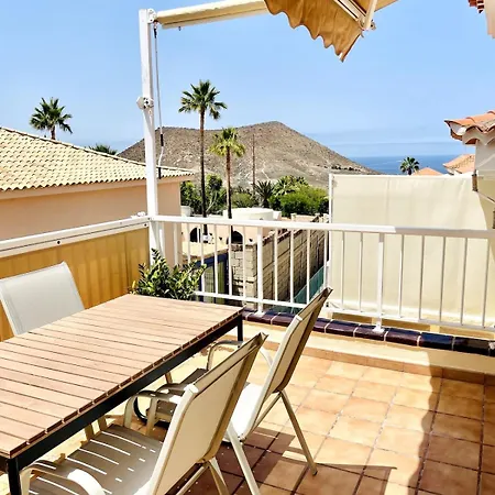 Con Piscina A 7 Min Da Cristianos Chayofa